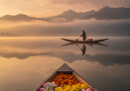how to book a tour package hero
