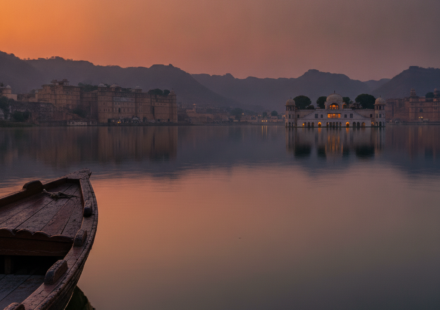 places to visit in december in india hero